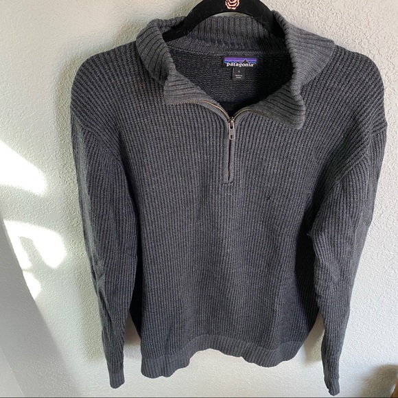 Patagonia Other - Patagonia Quarter Zip Merino Wool Sweater